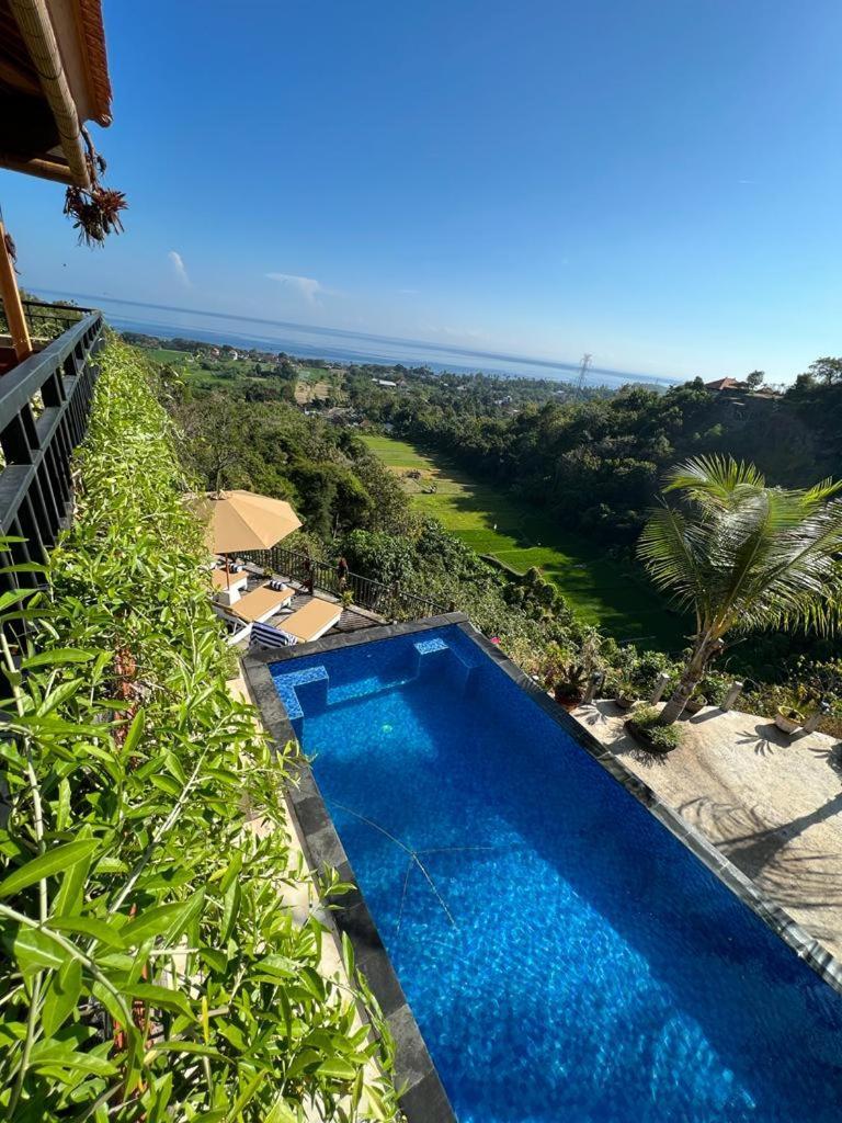 Villa Bukit Sing Sing Singaraja  Phòng bức ảnh